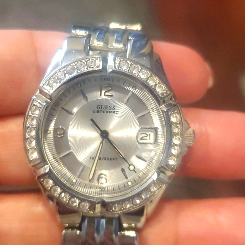 Guess Watch
